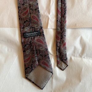Vintage Christian Dior Men's 100% Silk Necktie